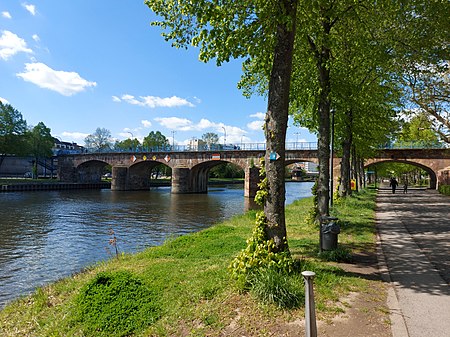 Alte Brücke Saarbrücken von östlicher Saarseite