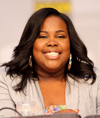 English: Amber Riley at the 2010 Comic Con in ...