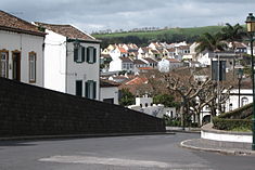 A view from street level of Água do Pau