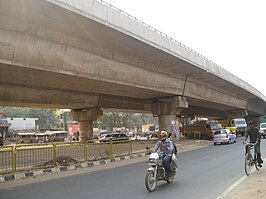 Viaduct op de weg van Hebbagodi-Bommasandra