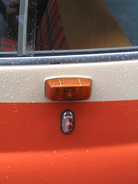 File:BMW Isetta Detail Blinker rechts.jpg