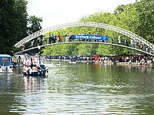 Bedford Jembatan Gantung - geograph.org.inggris - 881756.jpg