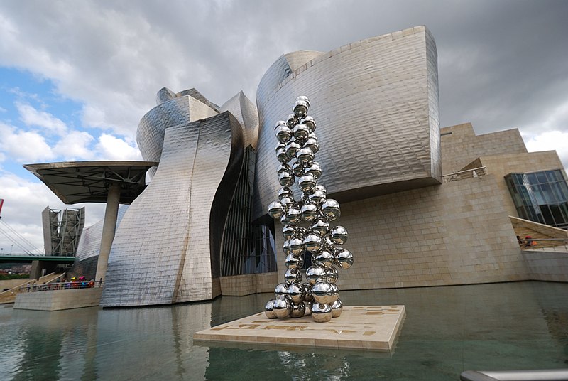 File:Bilbao, museo Guggenheim - panoramio.jpg