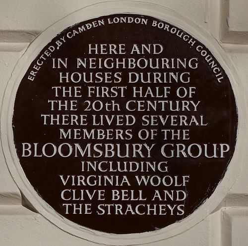 Blue plaque, 50 Gordon Square, London