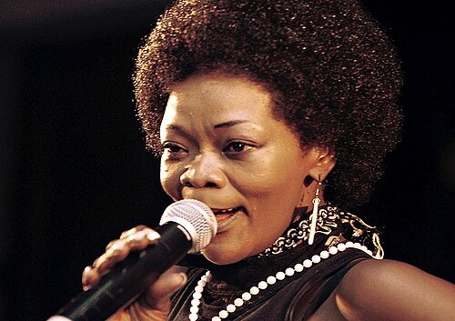 Brenda Fassie sebini sa 'Bubblegum' sa Afrika Borwa