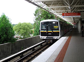 MARTA CQ310 118 at Chamblee station CQ310 118 IMG 0696.JPG