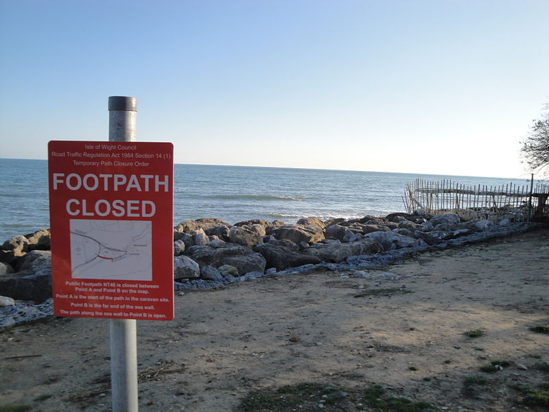 File:Castlehaven public footpath closure notice 2.JPG