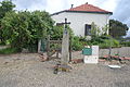 Monument avec une croix