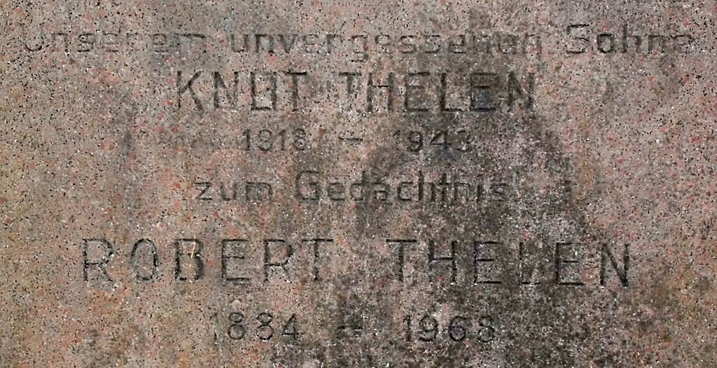 Robert Thelen 1024px-Cemetery_Friedrichshagen-Thelen_Grave_%282%29
