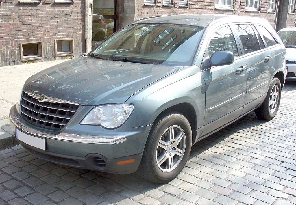 FileChrysler Pacifica 4.0L AWD Facelift.JPG Wikimedia