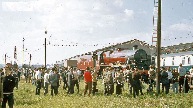 File:Cricklewood Open Day with No. 5593 'Kolhapur' geograph-3332367-by-Ben-Brooksbank.jpg