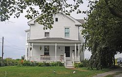 DENNIS J. MURPHY HOUSE OGDEN FARM, NEWPORT COUNTY, RI.jpg