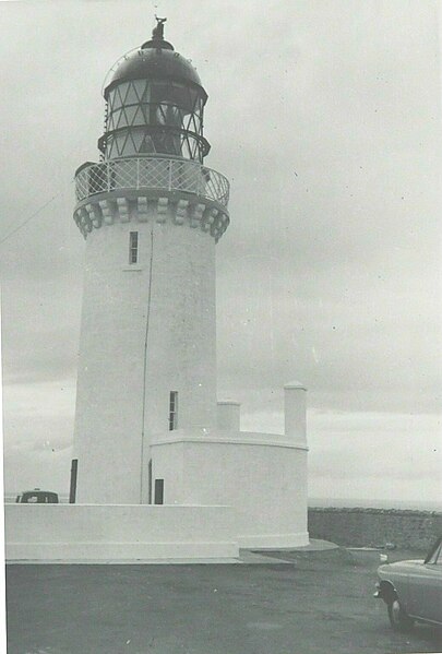 File:Dunnet Head lighthouse in 1964 - geograph.org.uk - 2655268.jpg