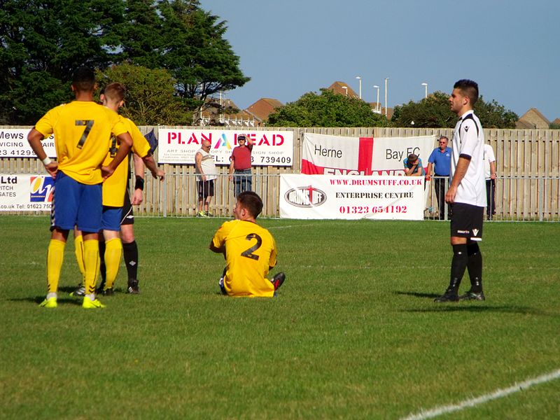 File:Eastbourne United v Herne Bay (9737873328).jpg