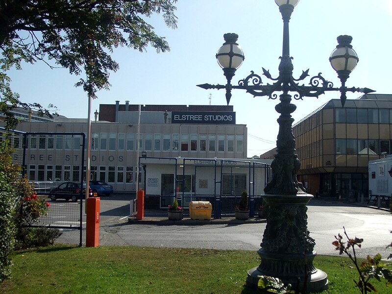 File:Elstree Studios, Borehamwood-6230643248.jpg