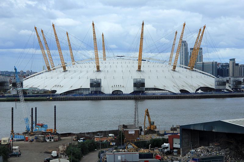 File:Emirates Air Line, London 01-07-2012 (7551149898).jpg