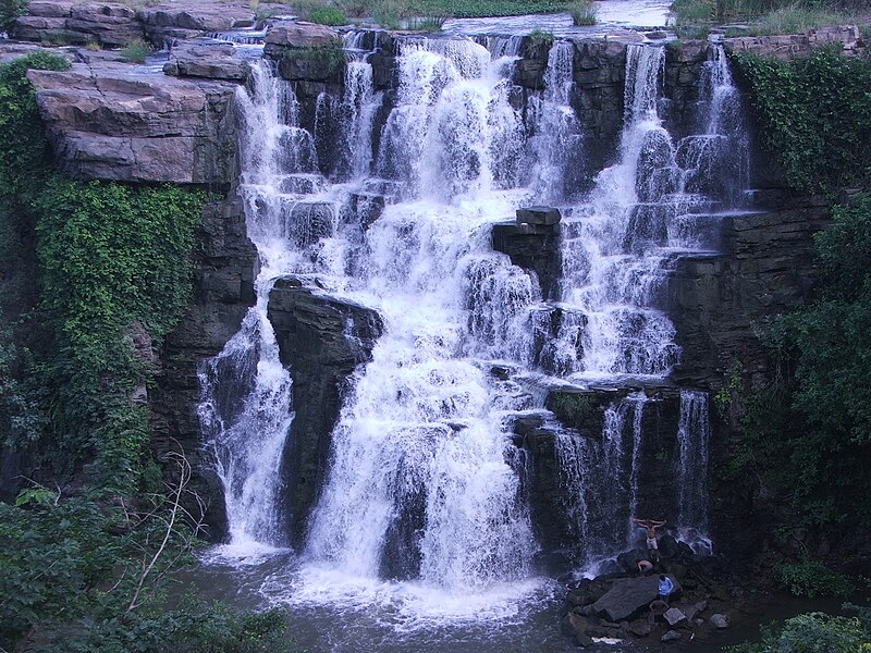 File:Ethipothala Water Falls.jpg