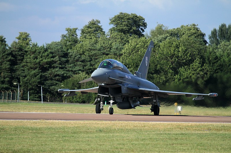 File:Eurofighter Typhoon F2 2 (4819085882).jpg