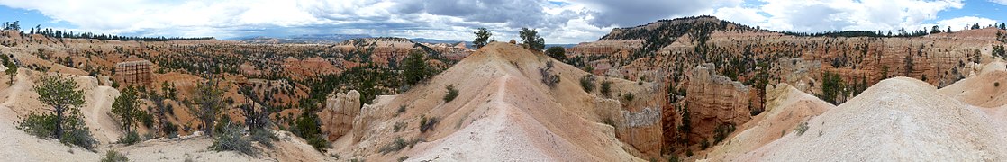 Fairyland Canyon in Bryce Canyon National Park