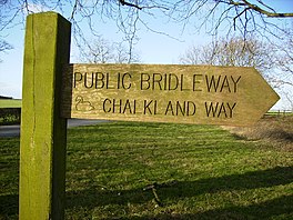 Fingerpost menunjukkan arah Chalkland Cara - geograph.org.inggris - 316247.jpg