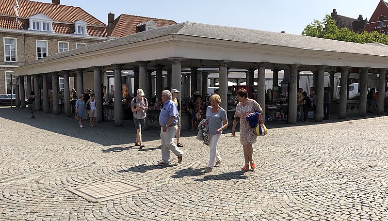 File:Fischmarkt in Brügge.jpg