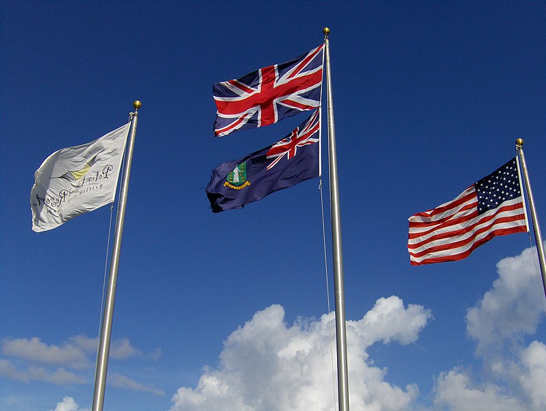 File:Flags on Peter Island.jpg