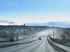 La route 216 traverse le centre-ville de Sherbrooke.