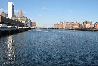 <span class="mw-page-title-main">Fort Point Channel</span>