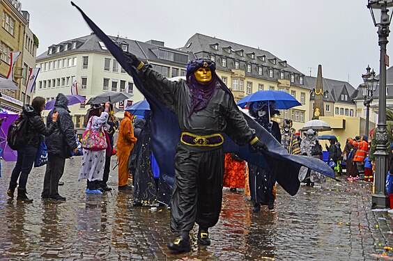 Golden mask at carnival in Bonn, Germany