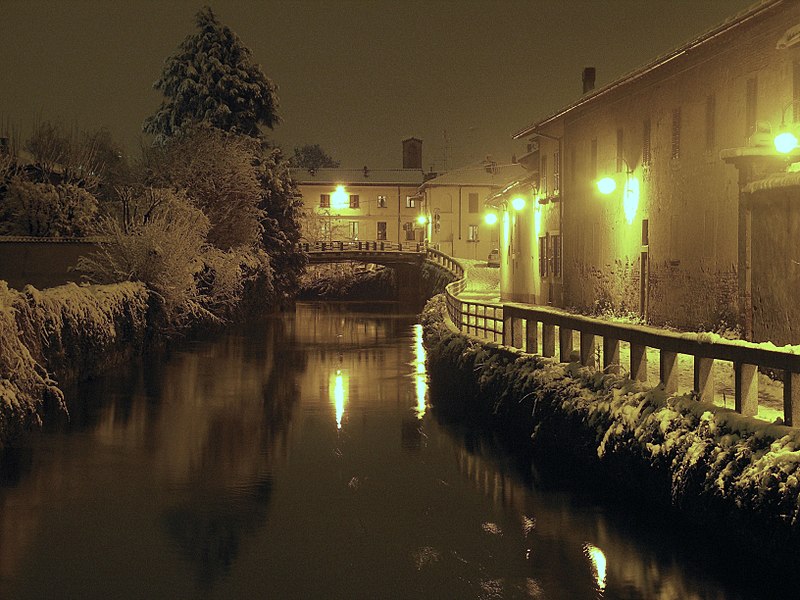 File:Gorgonzola Naviglio Martesana.jpg