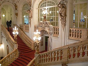 Opernhaus Graz: Geschichte, Architektur, Kulturpolitische Gestaltungselemente