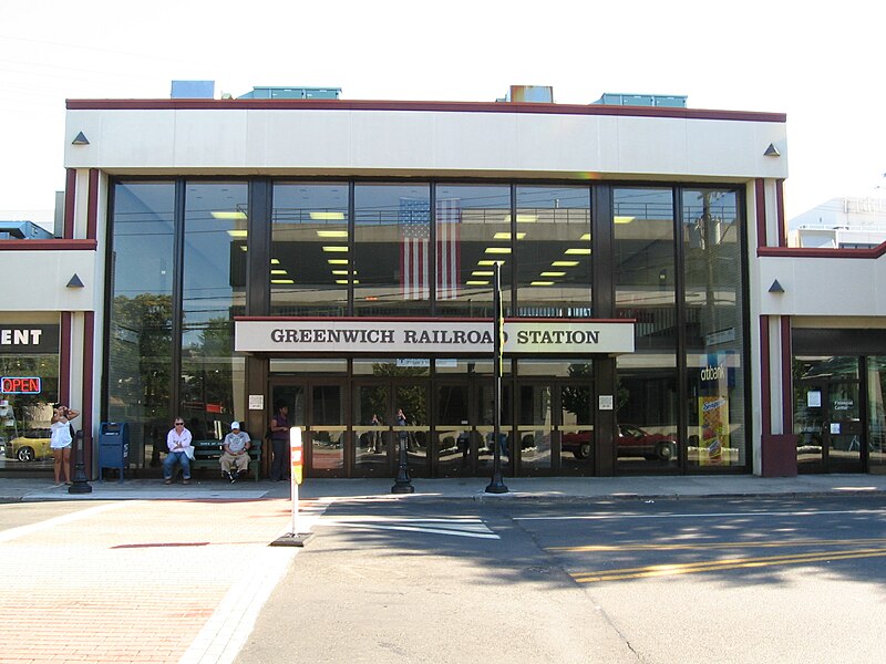 File:GreenwichMetroNorthRRStation083108.JPG