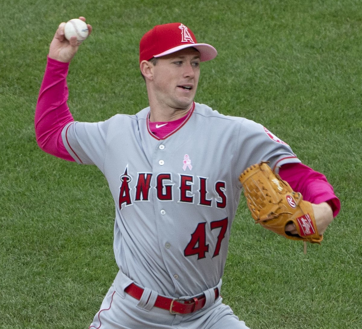 Griffin Canning returns to mound, Angels beat Nationals 3-2