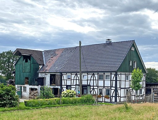 Halzenberg 49 (Wermelskirchen)