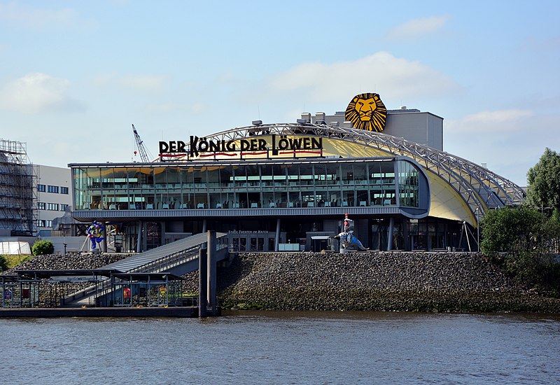 File:Hamburg Musicaltheater Der König der Löwen 03.jpg