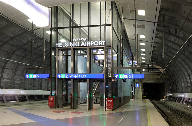 File:Helsinki Airport station 1.jpg