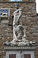 Heracles und Cacus Baccio Bandinelli Piazza della Signoria Florenz-02.jpg