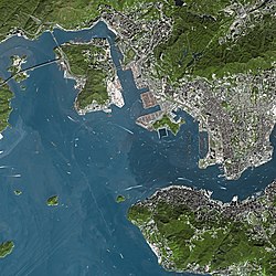 Részleges műholdas felvétel Hongkongról