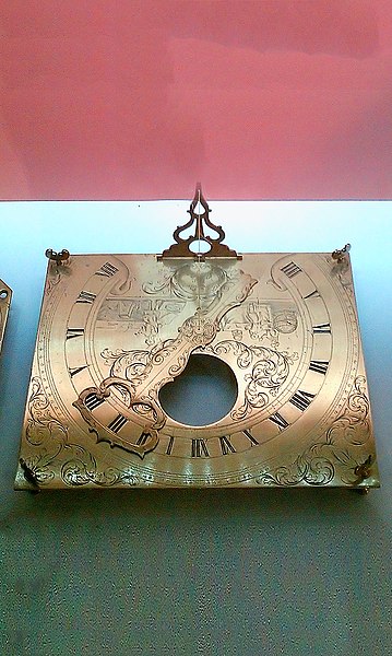 File:Horizontal sundial for 47º N by F.A. Knitti, Austria, early 18th century.jpg