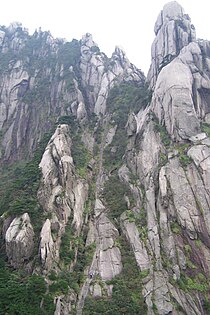 Carved steps to Tiandu Peak (天都峰, lit. "Celestial Capital Peak")