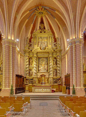 Altar of the gotic church of San Pedro de los Francos, located in Calatayud, Aragon, Spain. The original temple was founded in the 12th century by order of Alfonso I, "The Battler" to offer the french people who helped him in the Battle of Cutanda (1120) against the Almoravids and stayed definitely in Calatayud a place to pray, but the current church was built 2 centuries later.