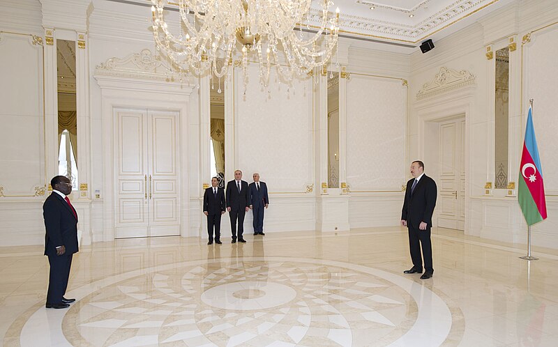 File:Ilham Aliyev received credentials of incoming Ambassador of Ghana 2011.jpg