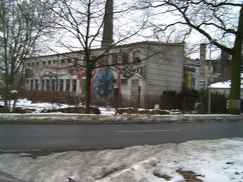 File:Kulturgiesserei Schöneiche in 2006.jpg