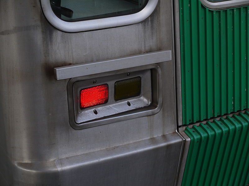 File:Kyoto subway 10 series ramps.JPG