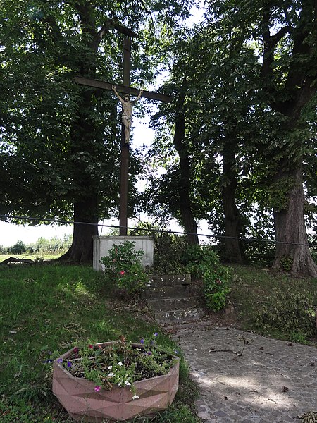 File:Leval (Nord, Fr) croix de chemin D959 sud.jpg