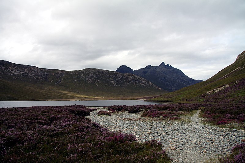 File:Loch an Athain in summer 2012 (2).JPG