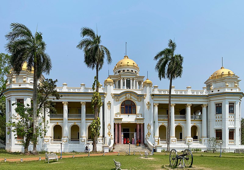 File:Mahishadal Rajbari (Palace) Front View.jpg