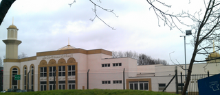 <span class="mw-page-title-main">Darul Amaan Mosque</span> Mosque in Hulme, Manchester, UK