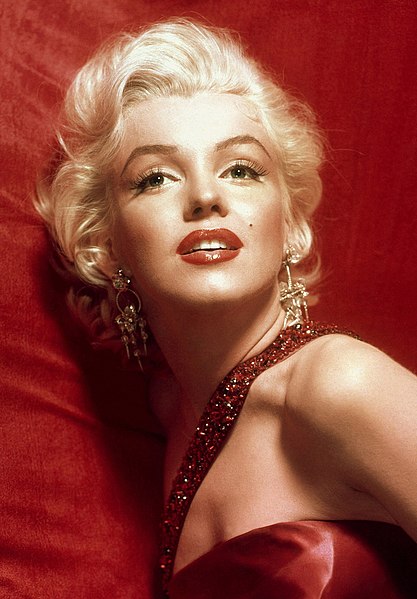 File:Marilyn Monroe in How to Marry a Millionaire.jpg