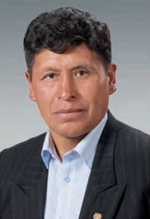 Headshot of Martín Quispe